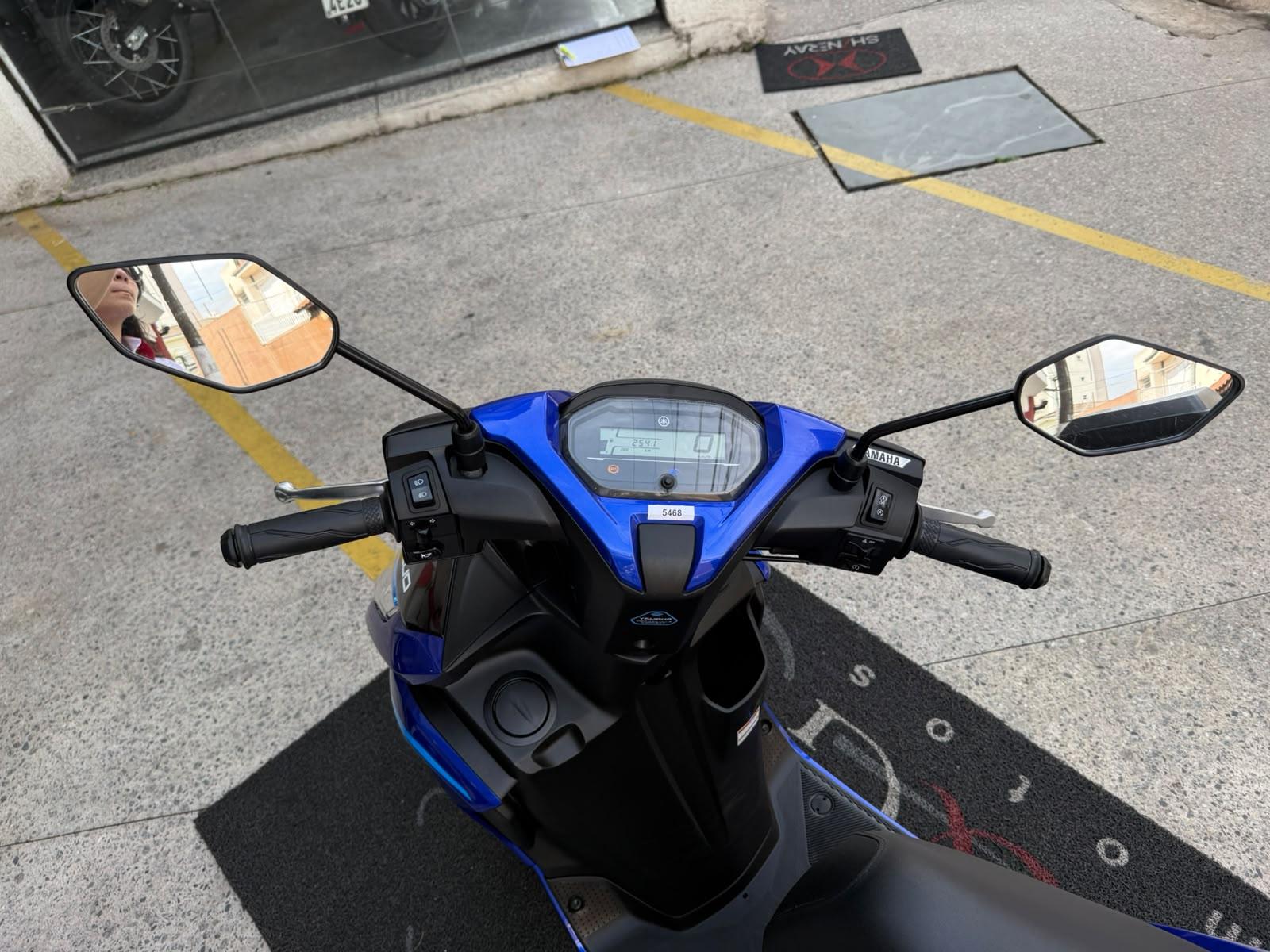 FLUO 125 HYBRID CONNECTED ABS