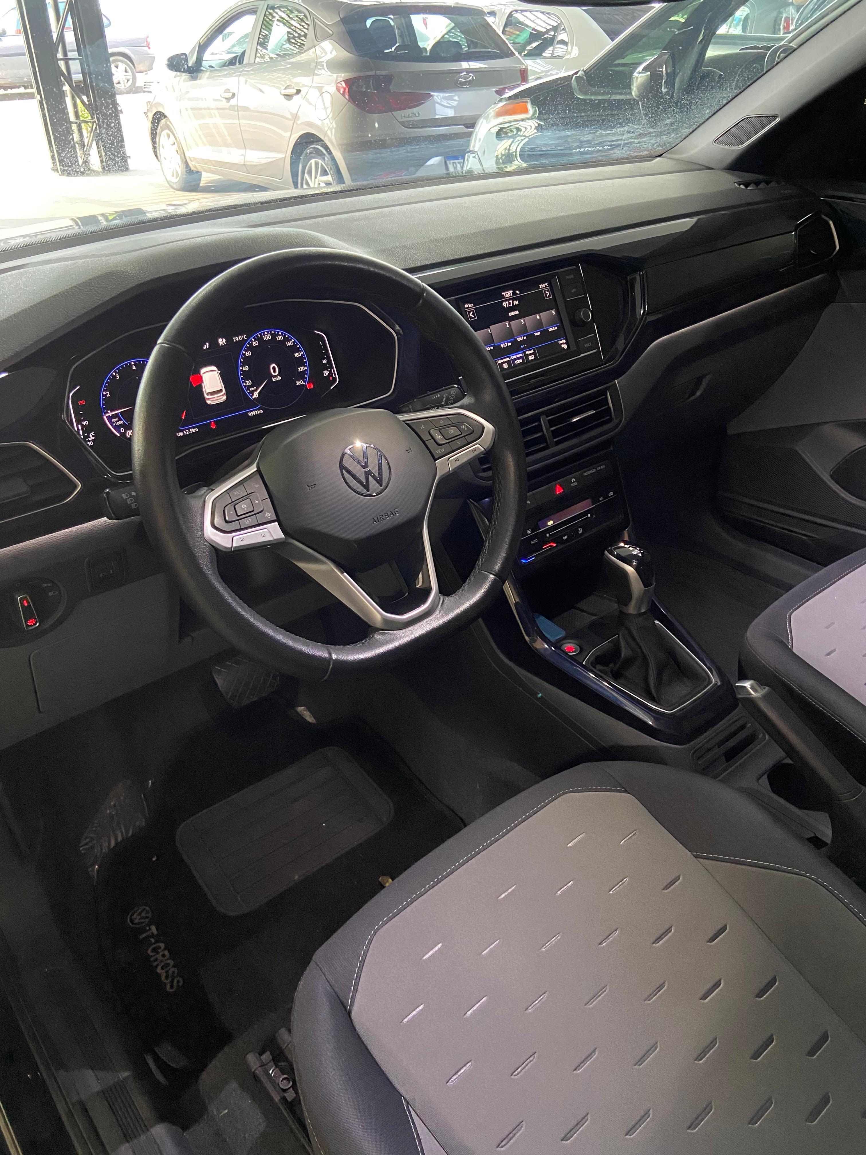 T-CROSS