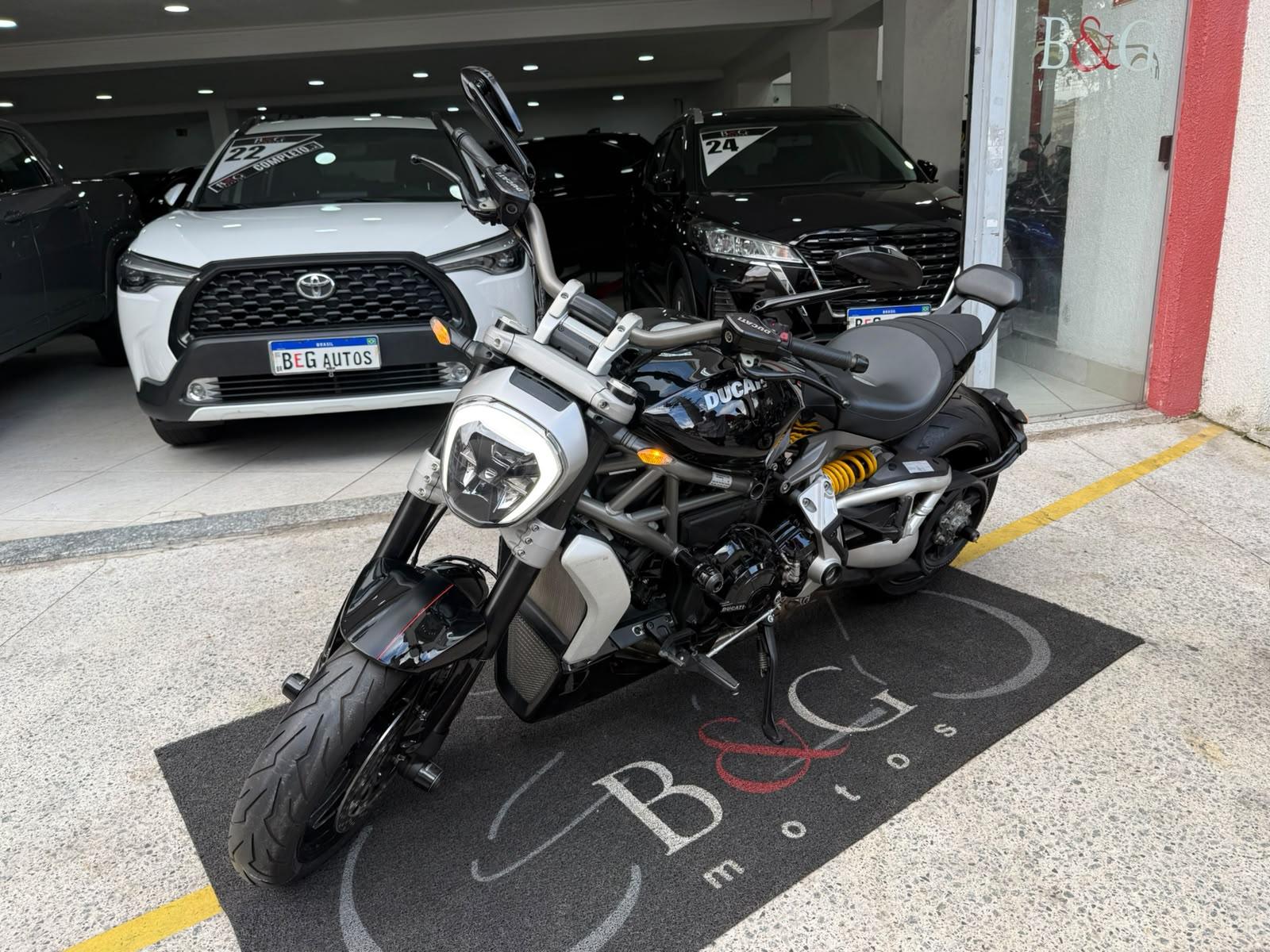 XDIAVEL S