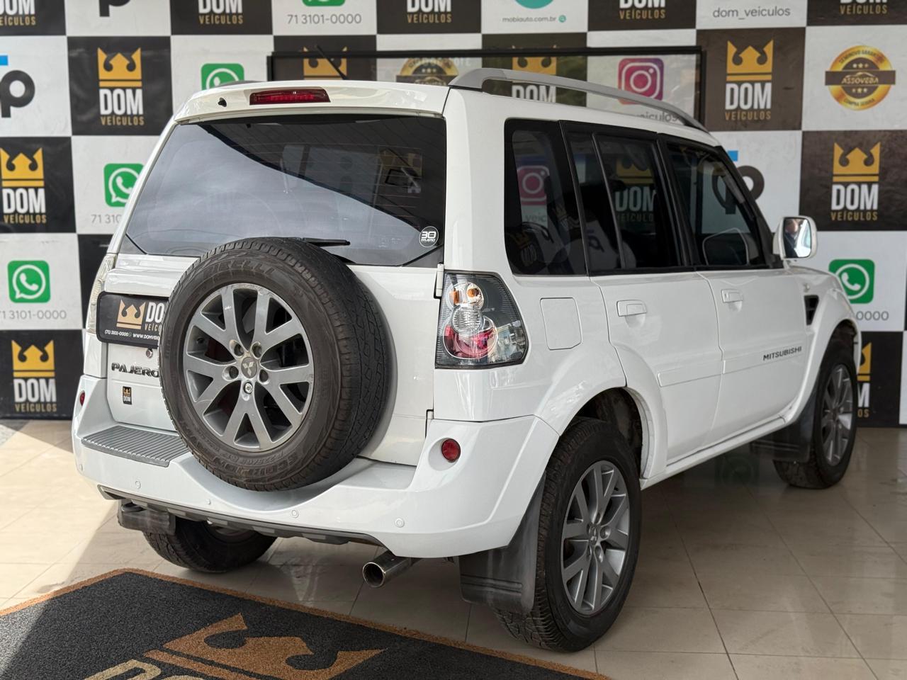 MITSUBISHI PAJERO TR4