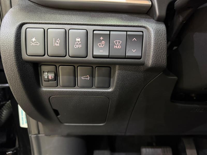 ECLIPSE CROSS