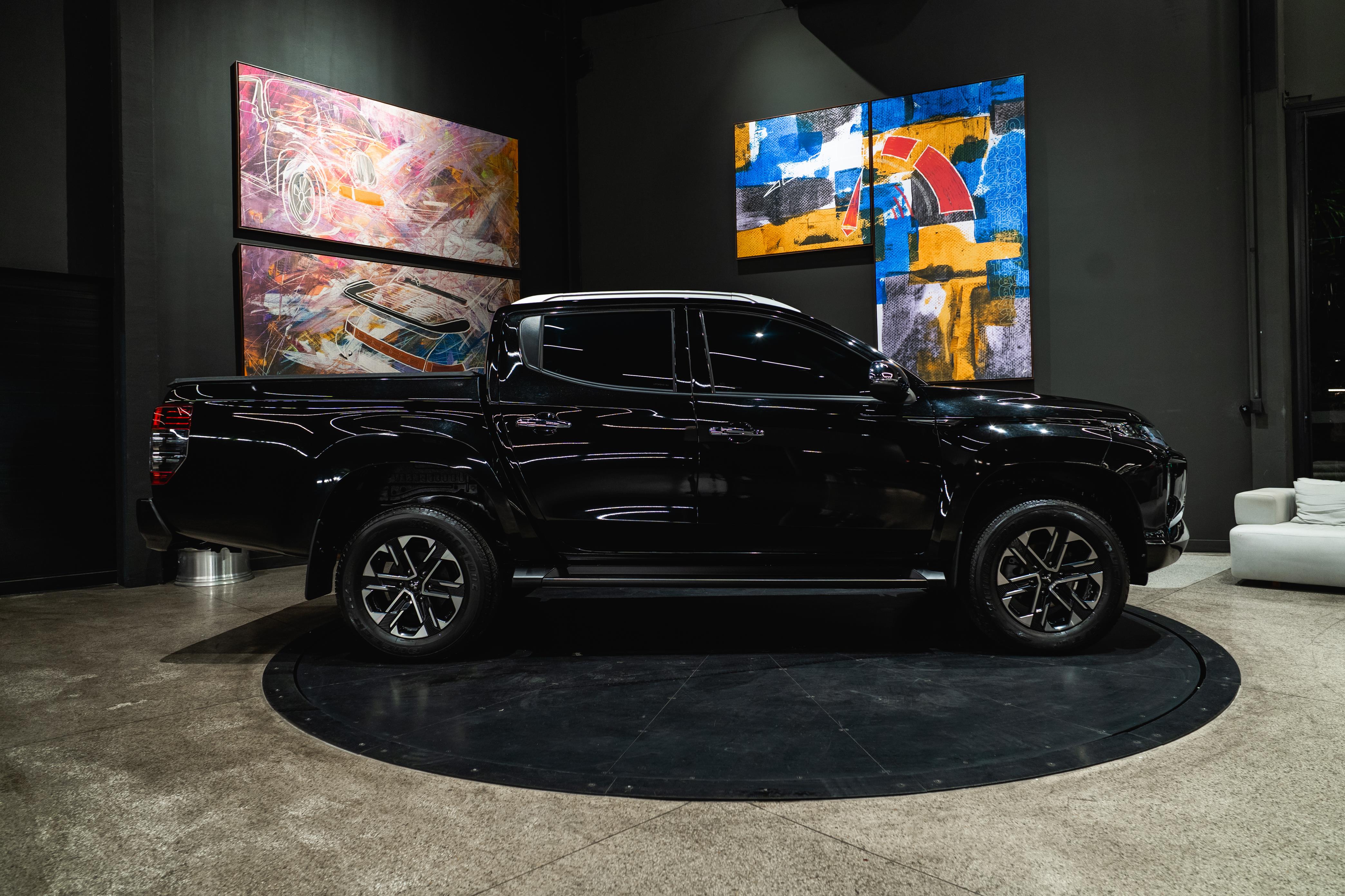 MITSUBISHI L200 TRITON