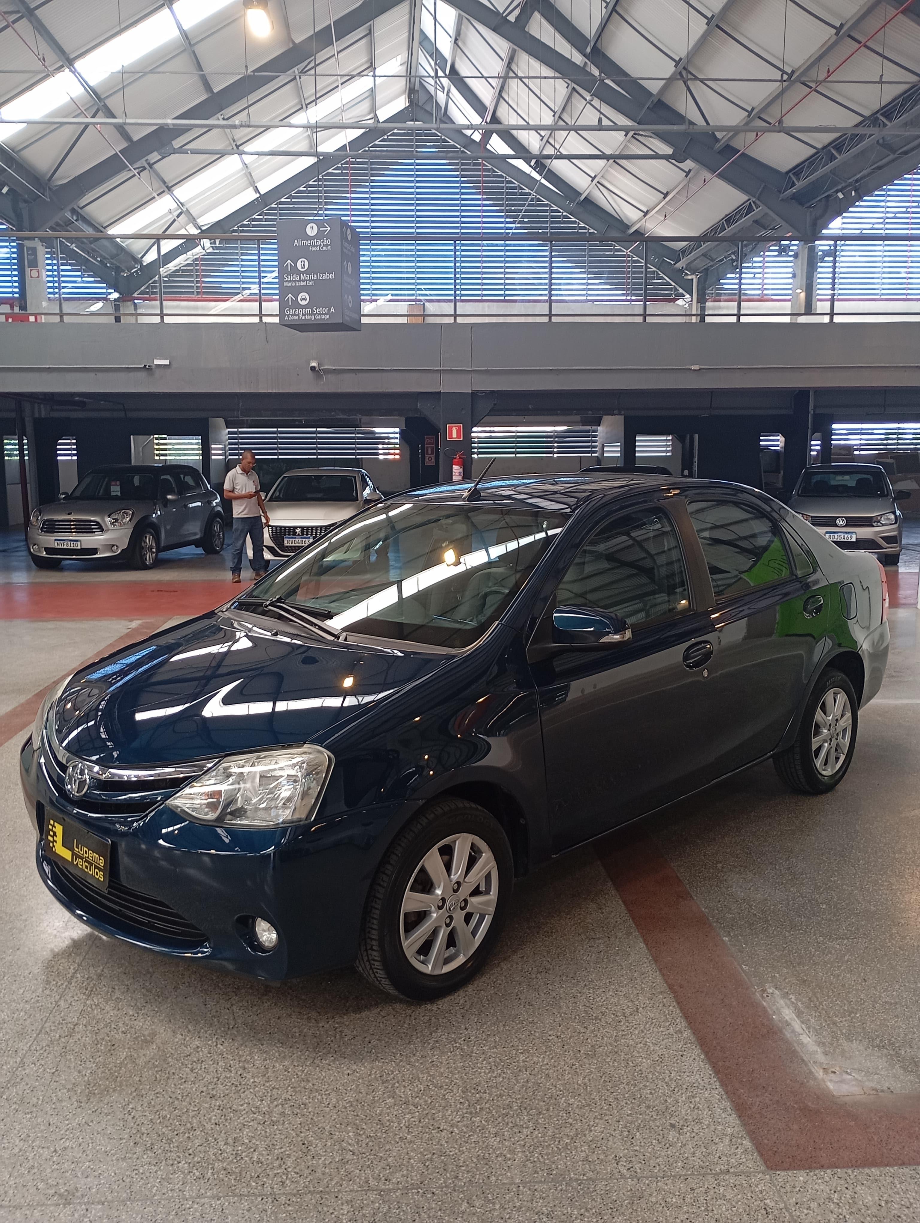 TOYOTA ETIOS