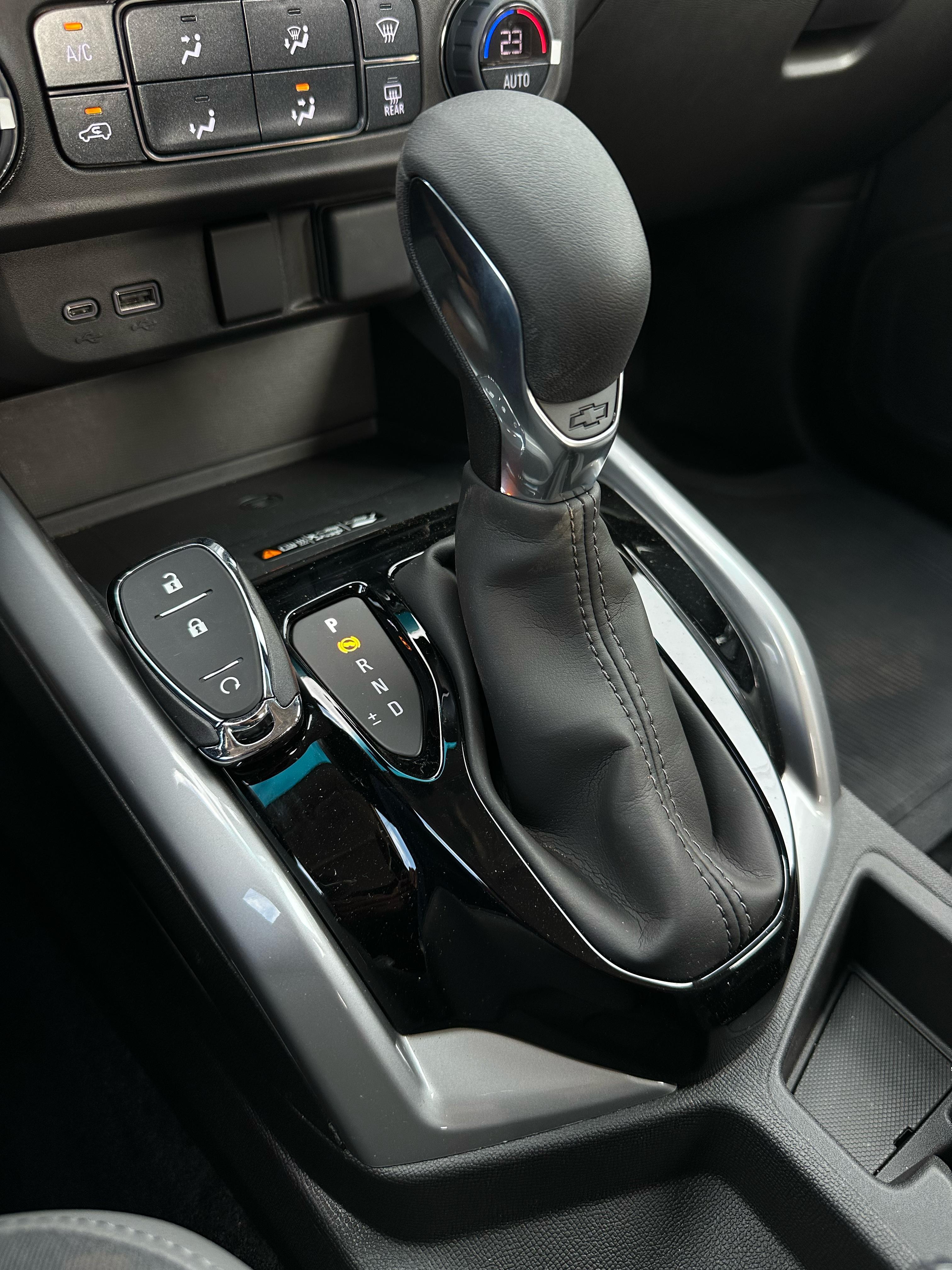 S10