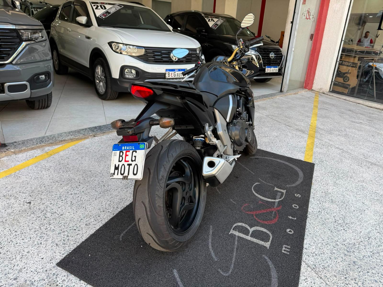 CB 1000R