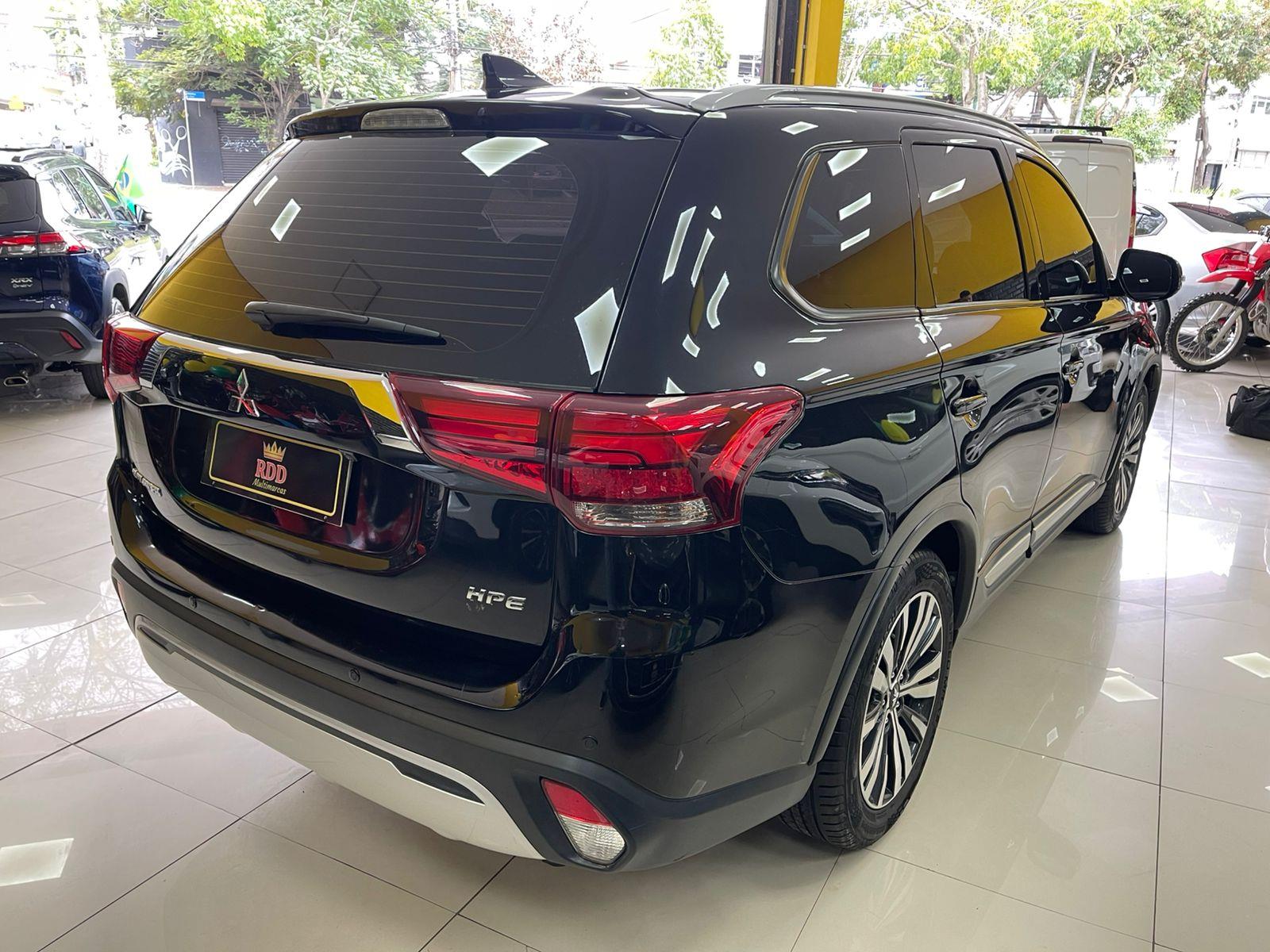 OUTLANDER