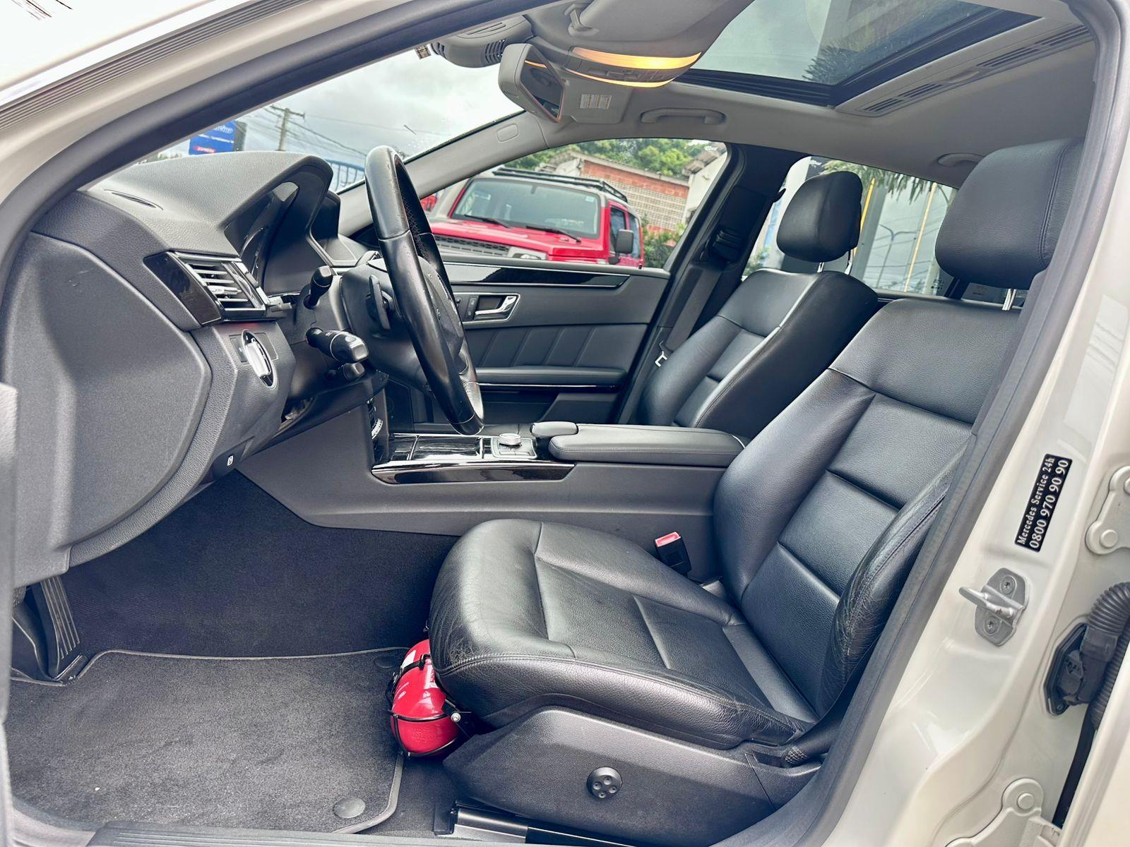 MERCEDES-BENZ E 250