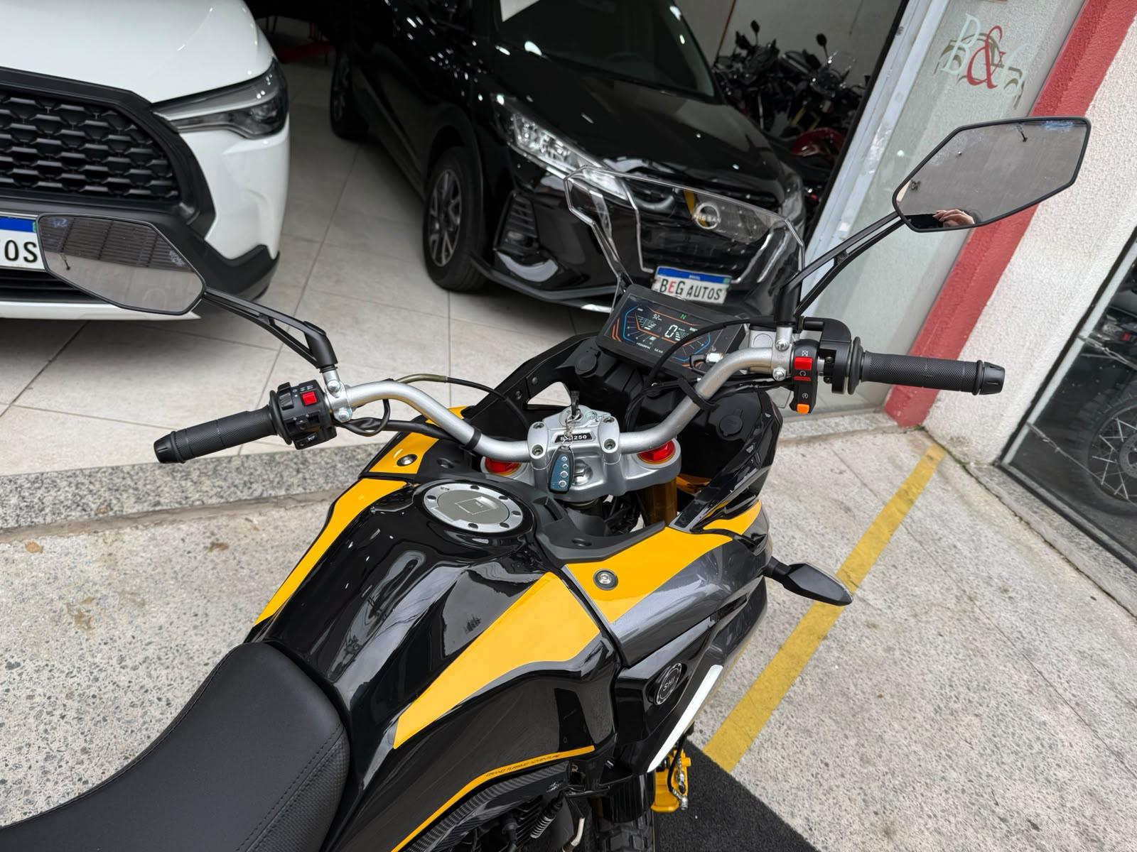 SHI 250 EFI