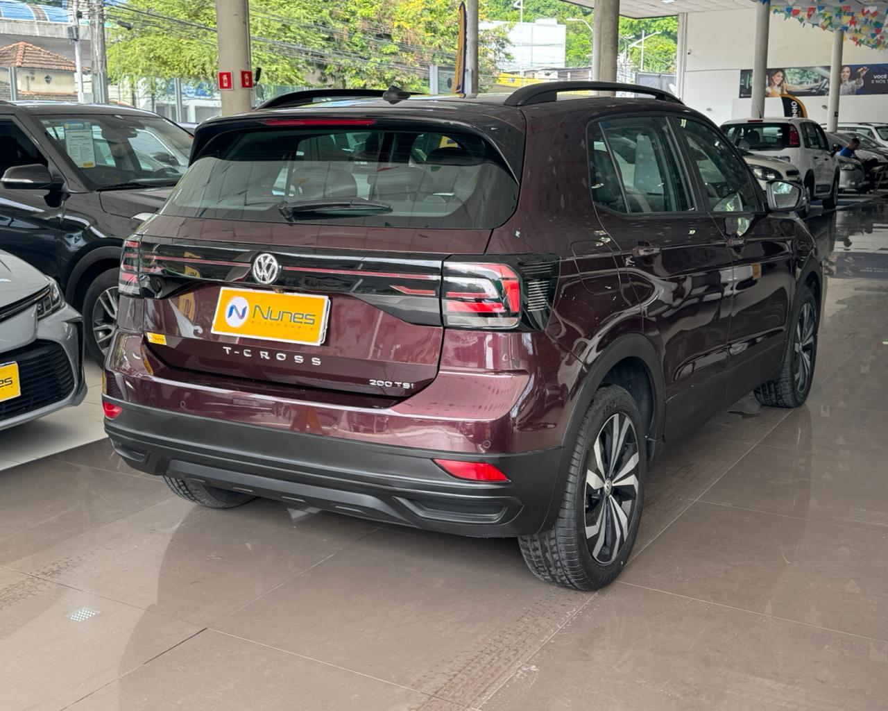T-CROSS