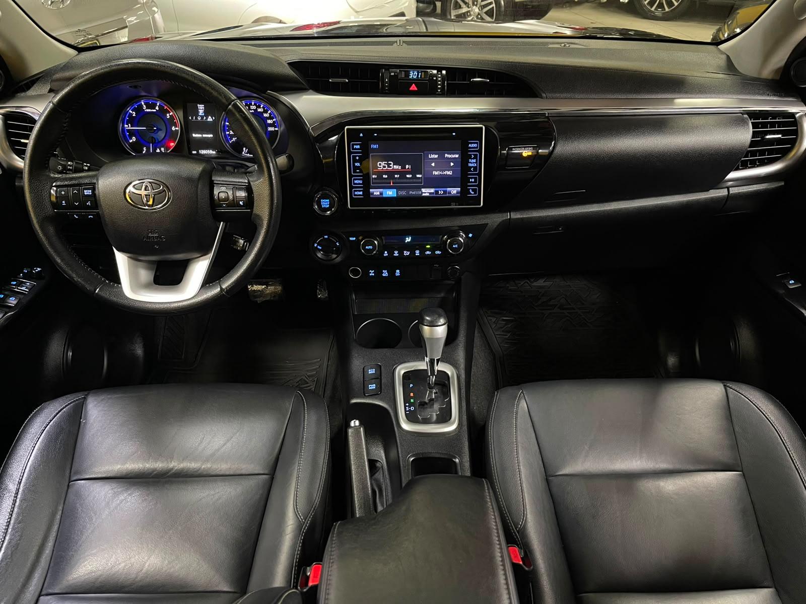 HILUX