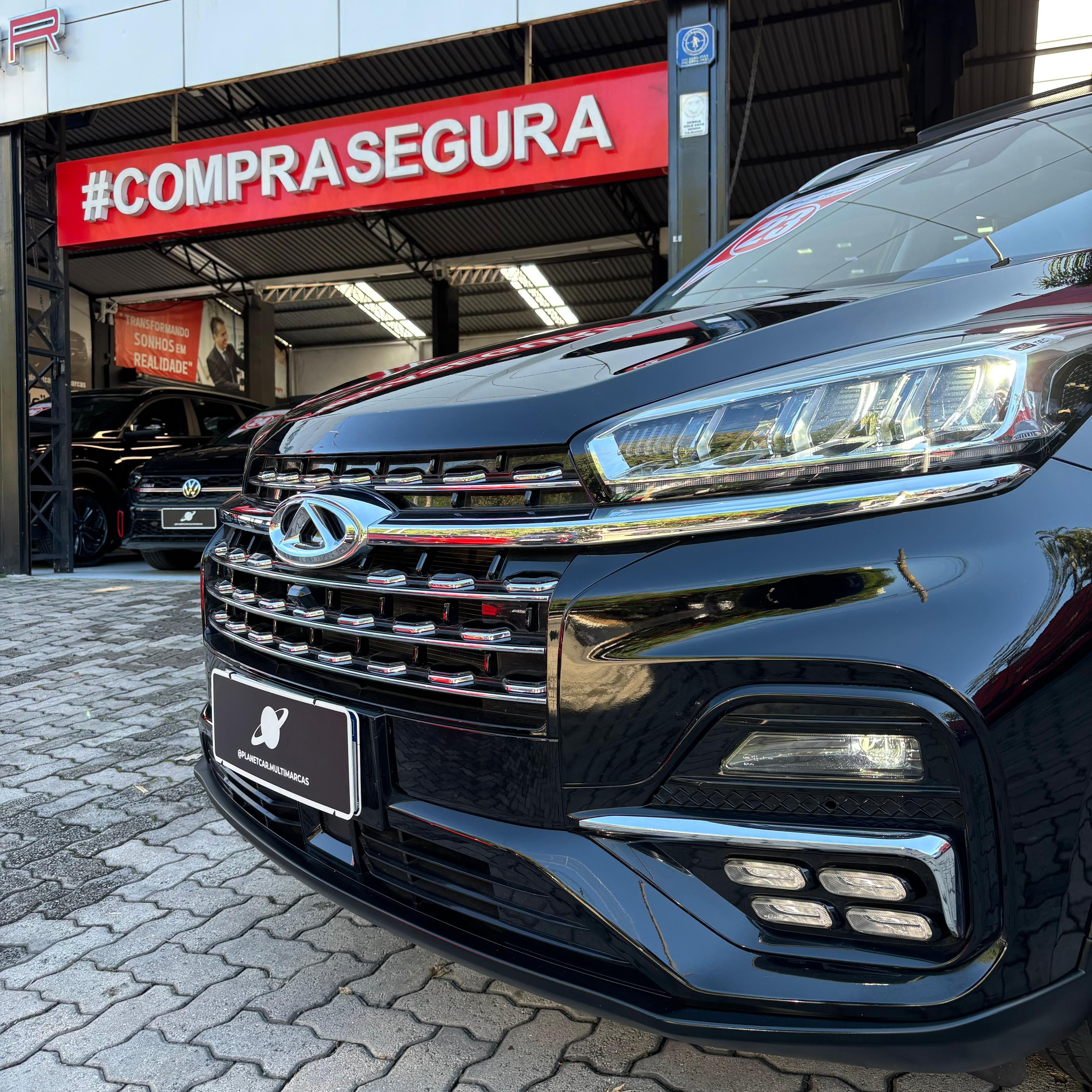TIGGO 8