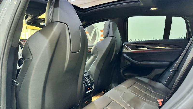 X4