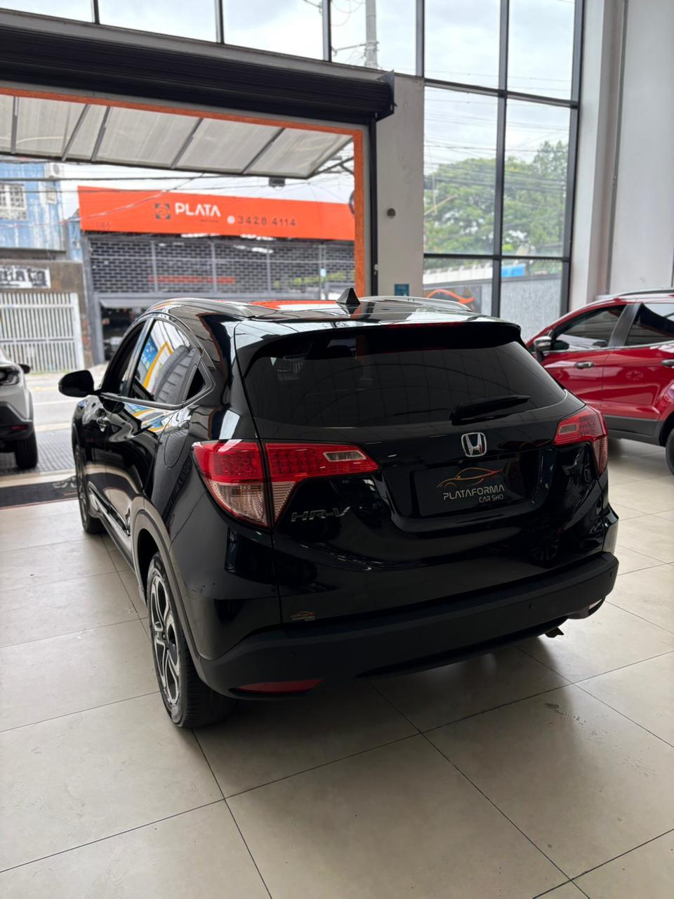 HR-V