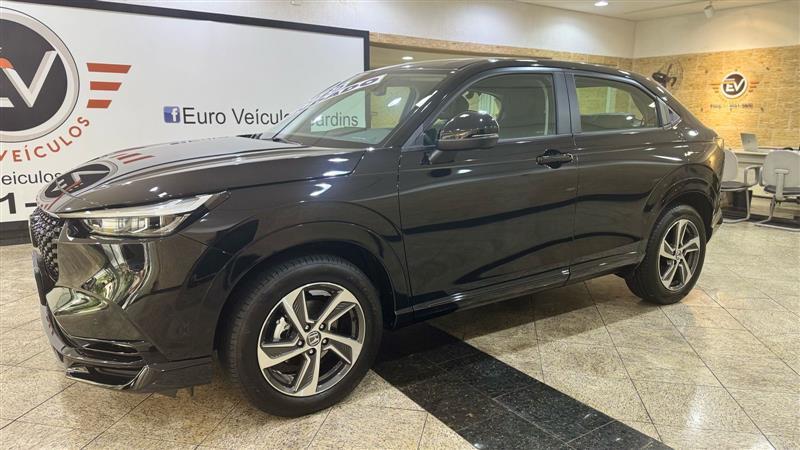 HR-V