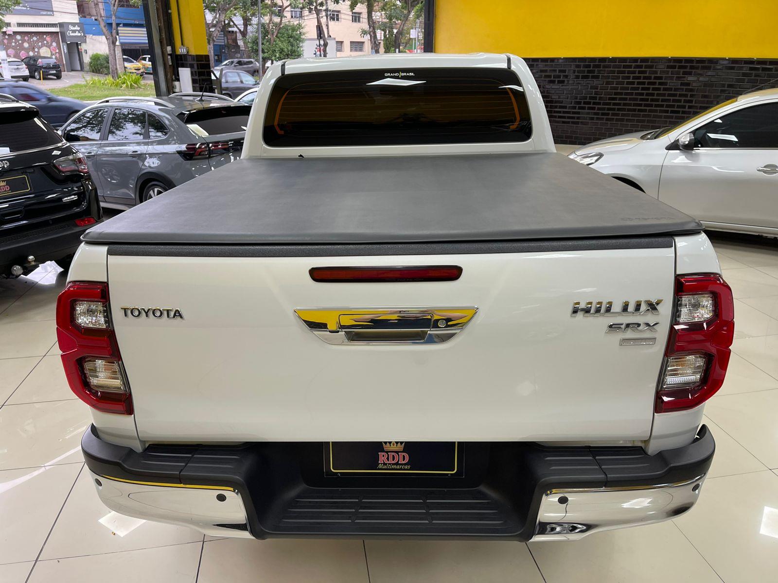 HILUX