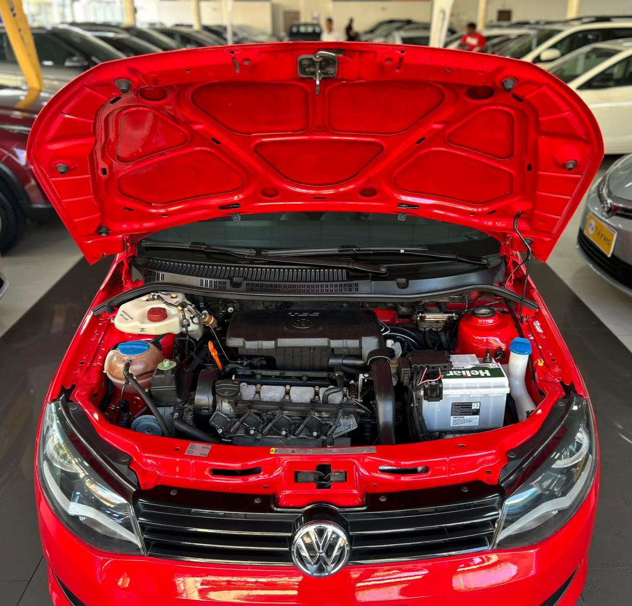 VOLKSWAGEN VOYAGE