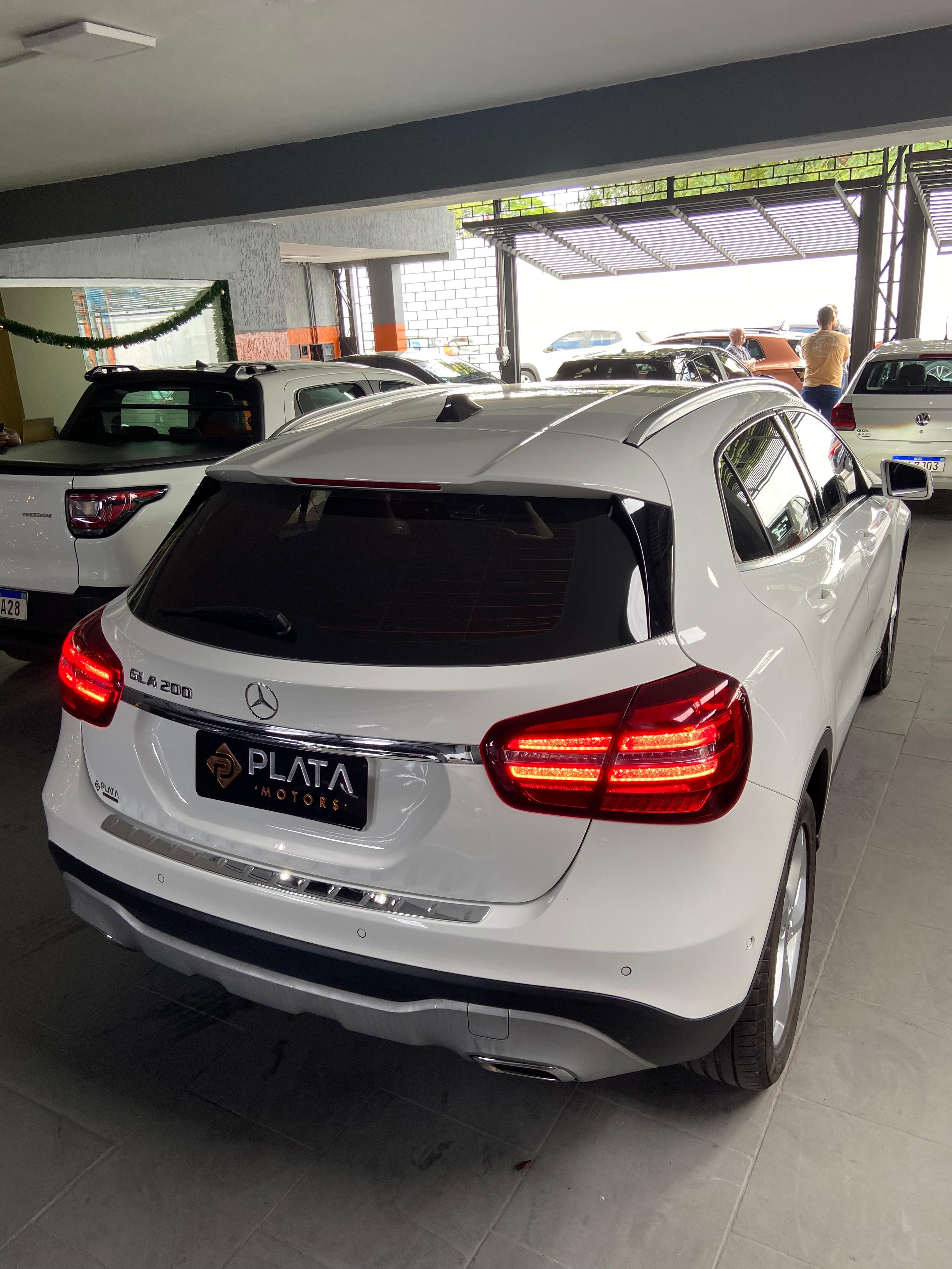 GLA 200