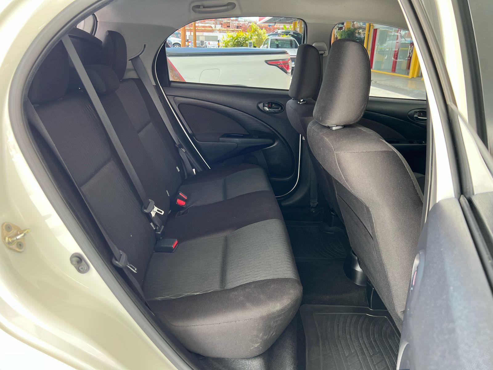 TOYOTA ETIOS